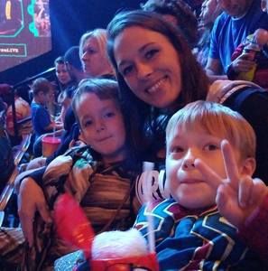 Meet your Posher, Sky